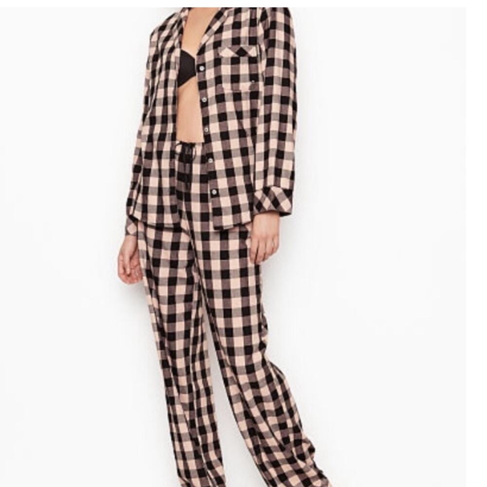 NWOT Victoria’s Secret Peach Black Buffalo Check Flannel Pajama Set W/ Pockets M
